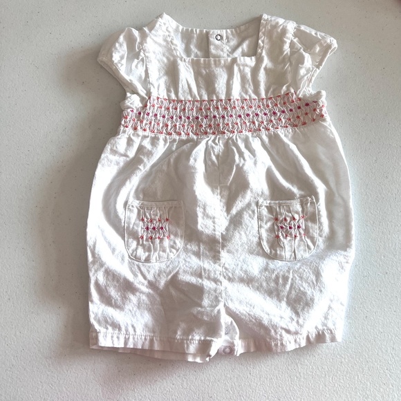 VINTAGE Bubbles. Cotton. Embroidered. Smocking. SUMMER 9-12M - Picture 9 of 16